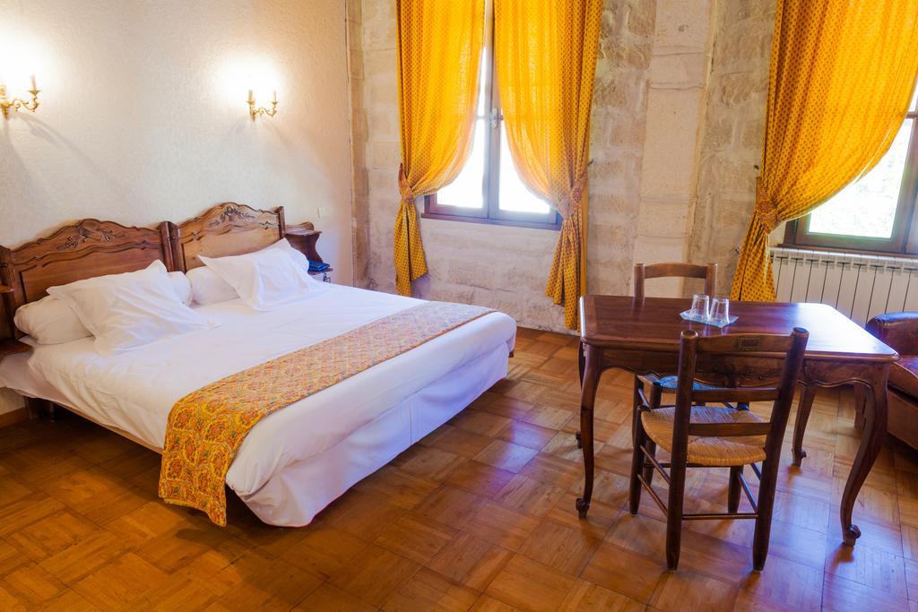 Auberge Du Pont Romain Sommières Habitación foto
